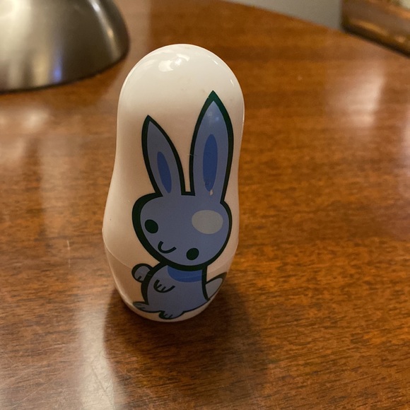 BUNNY nesting toy. This adorable stack includes 5 bunnies. SO CUTE!! - Picture 8 of 11